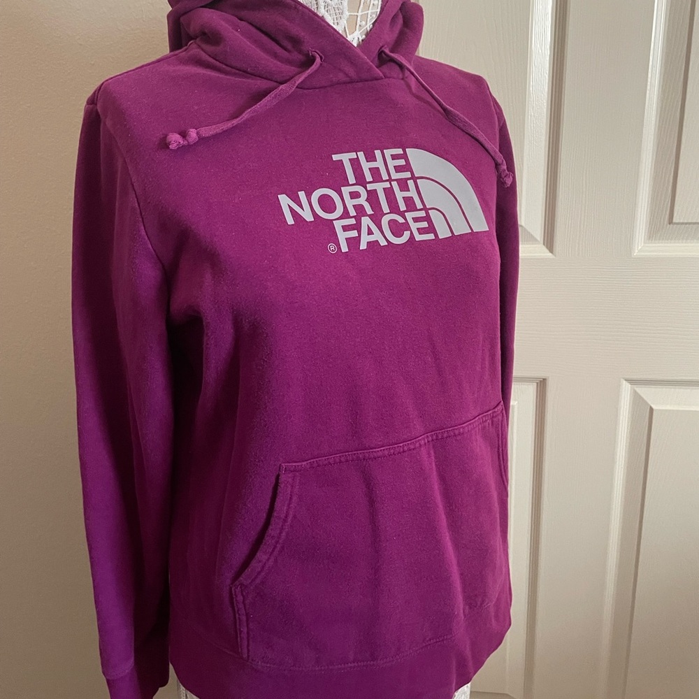 The North Face Hoodie -  L
